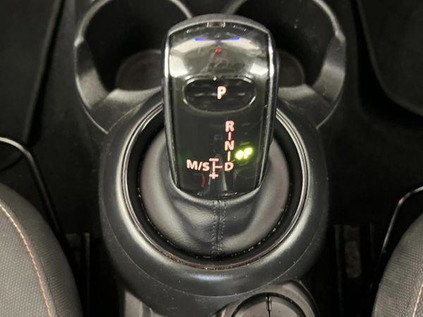 2019-MINI-Hatch-One-15T-5-dr-Auto image:10