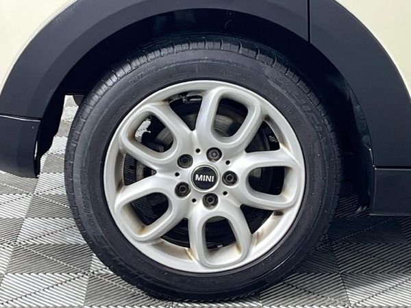 2019-MINI-Hatch-One-15T-5-dr-Auto image:7