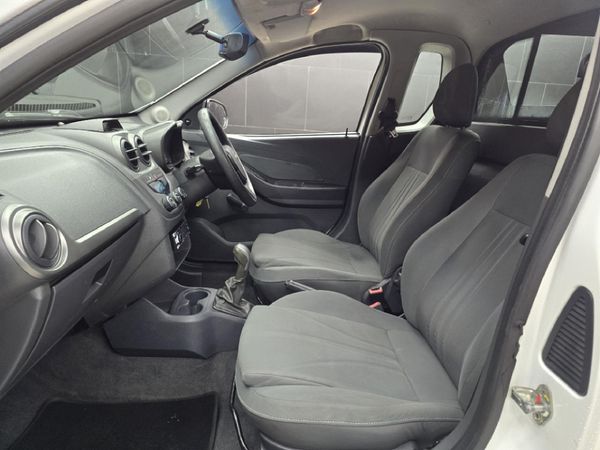 2015-Chevrolet-Utility-14-AC image:14