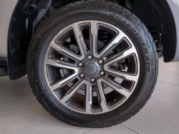 2020-Ford-Everest-20D-Bi-Turbo-LTD-4x4-Auto image:6