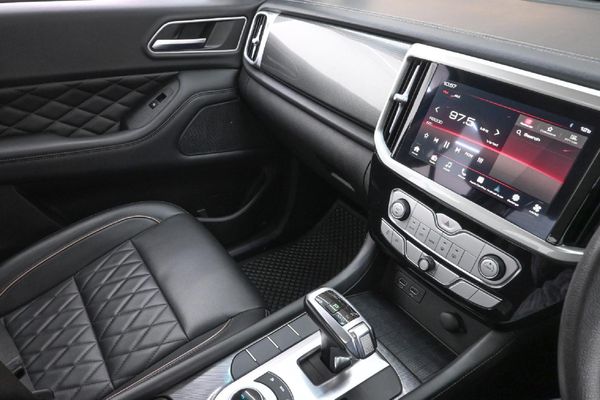 2022-GWM-P-Series-PV-20-TD-LS-Auto-Double-Cab image:9