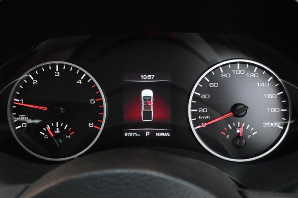 2022-GWM-P-Series-PV-20-TD-LS-Auto-Double-Cab image:15