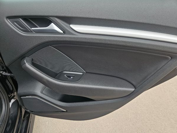 2017-Audi-A3-Sedan-20-TFSI-Auto-40-TFSI image:21