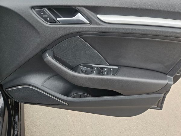2017-Audi-A3-Sedan-20-TFSI-Auto-40-TFSI image:22