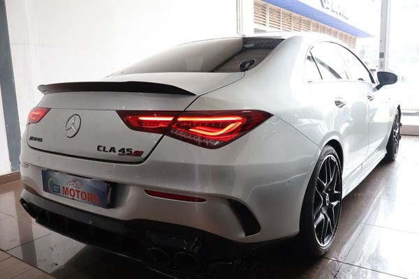 2023-Mercedes-AMG-CLA-45-S-4Matic image:3