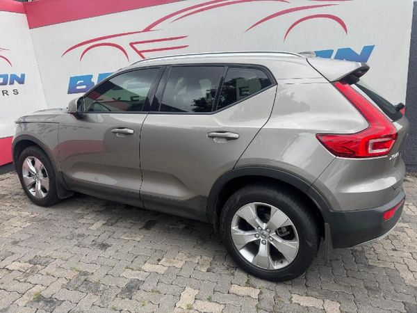 2022-Volvo-XC40-T3-Momentum-Auto image:4