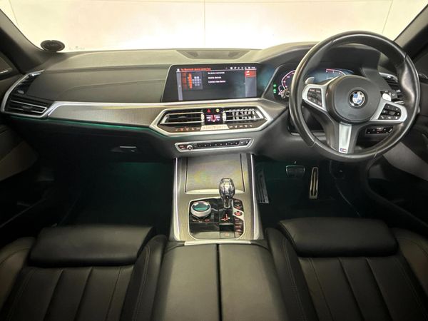 2022-BMW-X5-xDrive30d-M-Sport image:1