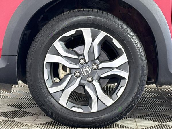 2024-Honda-WR-V-12-Elegance image:3
