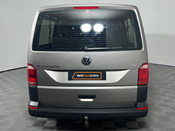 2017-Volkswagen-Transporter-T6-Crew-Bus-20-TDI-LWB-103kW-Auto-Panel-Van image:17