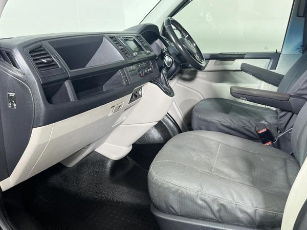 2017-Volkswagen-Transporter-T6-Crew-Bus-20-TDI-LWB-103kW-Auto-Panel-Van image:7