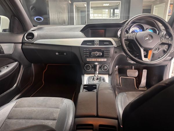 2013-Mercedes-Benz-C-Class-C-180-BE-edition-C-coupe-auto image:11