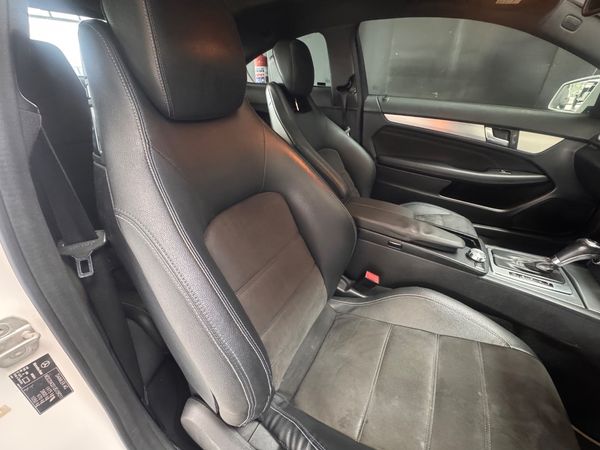 2013-Mercedes-Benz-C-Class-C-180-BE-edition-C-coupe-auto image:12