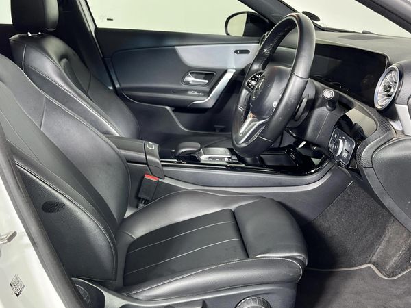 2022-Mercedes-Benz-A-Class-A-200-Progressive-Auto image:9