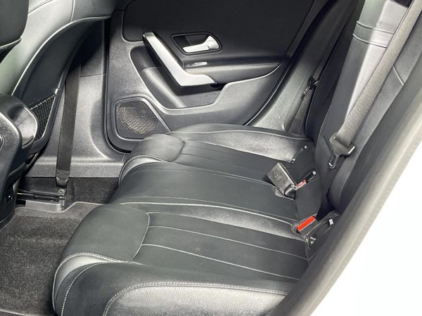 2022-Mercedes-Benz-A-Class-A-200-Progressive-Auto image:3