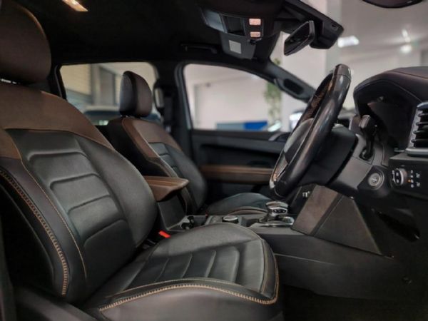2023-Volkswagen-Amarok-20-BiTDI-154kW-4Motion-Panamericana-Auto-Double-C image:9