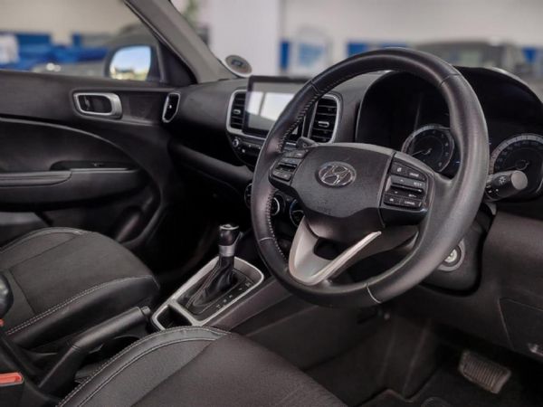 2022-Hyundai-Venue-10-TGDI-Fluid-DCT image:16