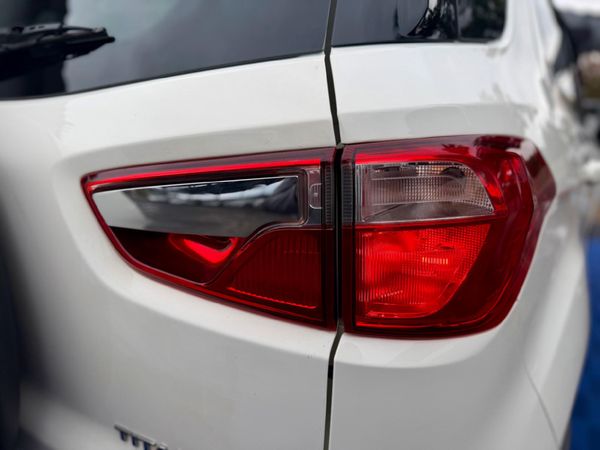 2017-Ford-EcoSport-15-TDCi-Titanium image:24