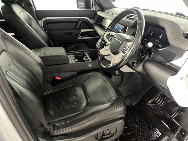 2021-Land-Rover-Defender-110-D240-First-Edition-177kW image:9