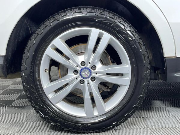 2016-Mercedes-Benz-GLE-350d-4Matic image:7