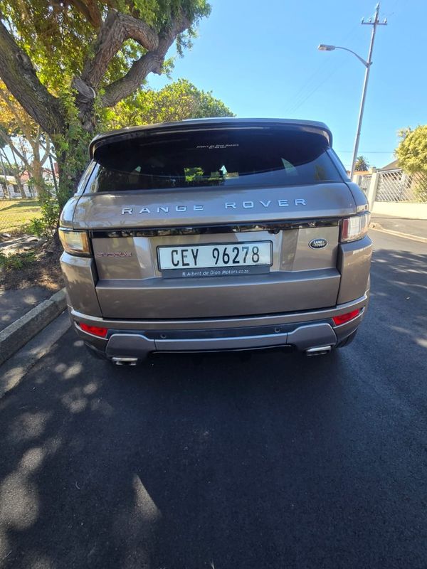 2016-Land-Rover-Range-Rover-Evoque-20-TD4-SE image:1