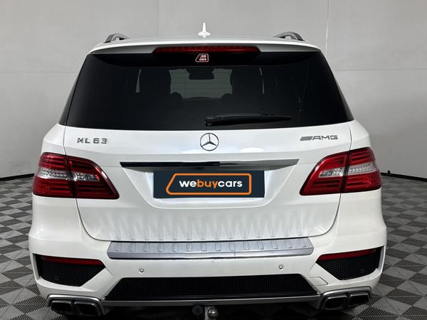 2015-Mercedes-AMG-ML-63-AMG image:18