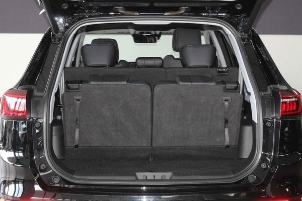 2025-Chery-Tiggo-8-Pro-16-TGDI-Executive image:8