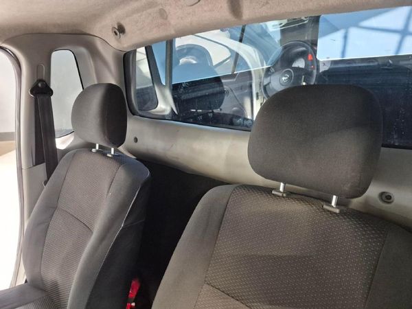 2022-Nissan-NP200-16-AC-Safety-Pack image:24