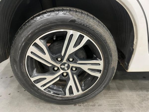 2021-Mitsubishi-Xpander-15-Auto image:8