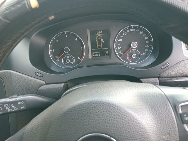 2011-Volkswagen-Jetta-VI-20-TDI-Highline image:10