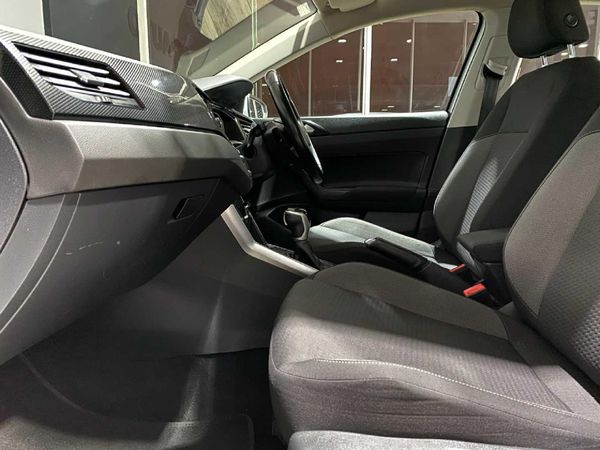 2022-Volkswagen-Polo-10-TSI-Life-Auto-DSG image:7
