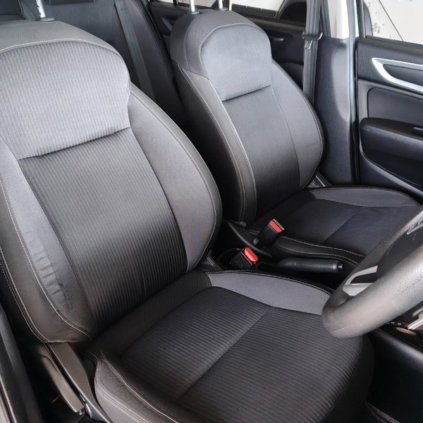 2022-Honda-Amaze-12-Comfort-Auto image:9