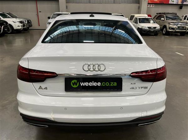 2023-Audi-A4-20-TFSI-Auto-40-TFSI image:3