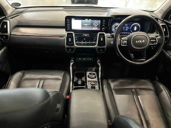 2022-Kia-Sorento-22D-SXL-AWD-Auto image:9