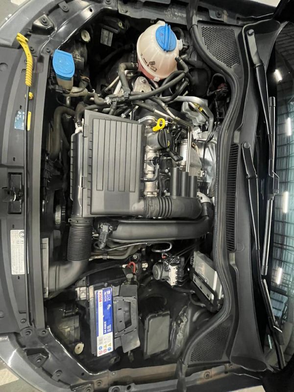 2017-Volkswagen-Polo-GP-12-TSI-Comfortline-66kW image:9