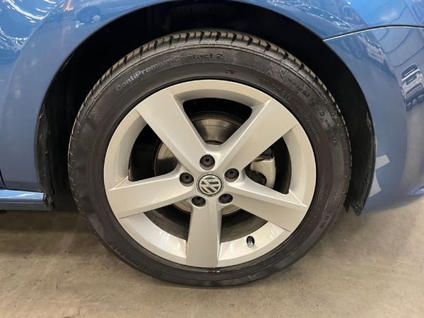 2017-Volkswagen-Polo-GP-12-TSI-Comfortline-66kW image:8