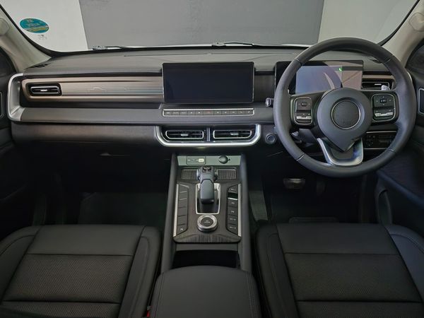2025-GWM-P-Series-P300-24TD-LT-Double-Cab-Auto image:10