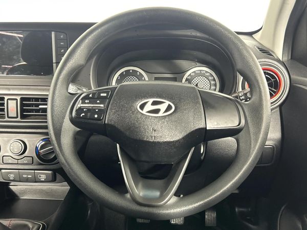 2024-Hyundai-Grand-i10-12-Fluid-Sedan image:12