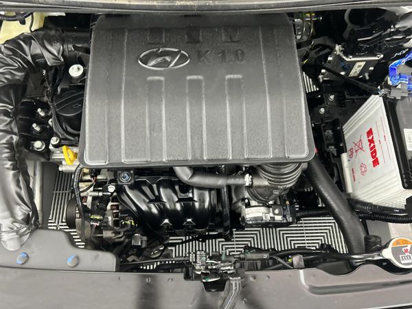 2024-Hyundai-Grand-i10-12-Fluid-Sedan image:13