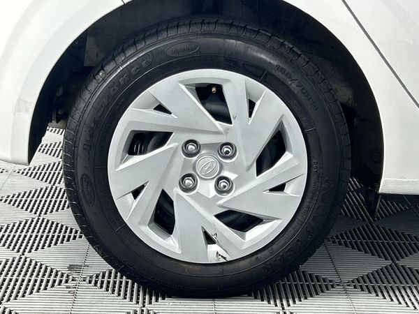2024-Hyundai-Grand-i10-12-Fluid-Sedan image:7