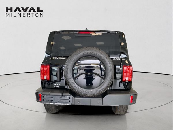 2026-GWM-Tank-300-24TD-Super-Luxury-4x4-Auto image:4