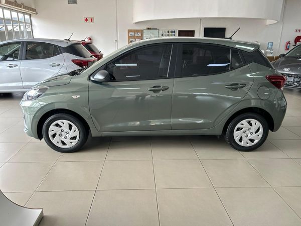 2026-Hyundai-Grand-i10-10-Motion image:1