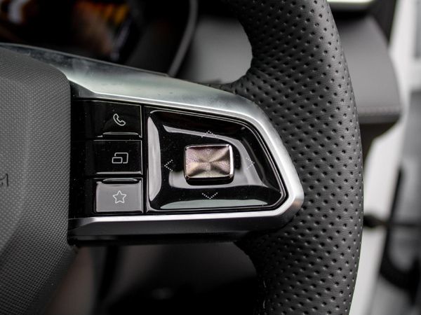 2026-MG-ZS-PRO-15T-Com-CVT-Auto image:17