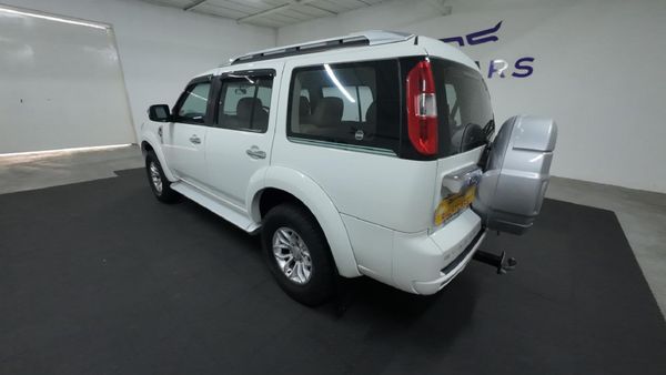 2012-Ford-Everest-30-TDCi-XLT image:5