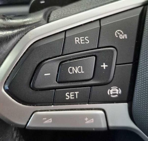 2022-Volkswagen-Polo-10-TSI-Life-Auto-DSG image:15