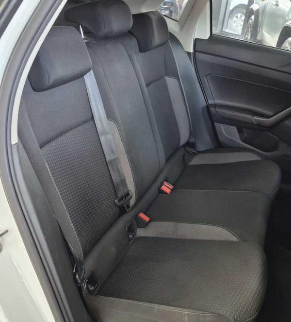 2022-Volkswagen-Polo-10-TSI-Life-Auto-DSG image:6