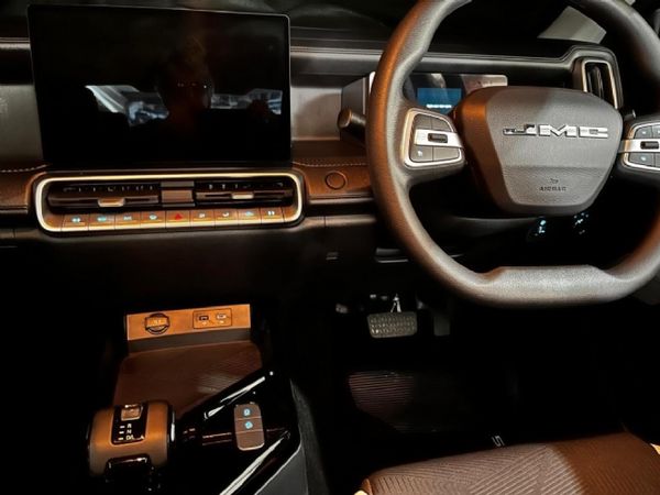 2026-JMC-Vigus-25TD-4x4-Double-Cab-Auto image:7