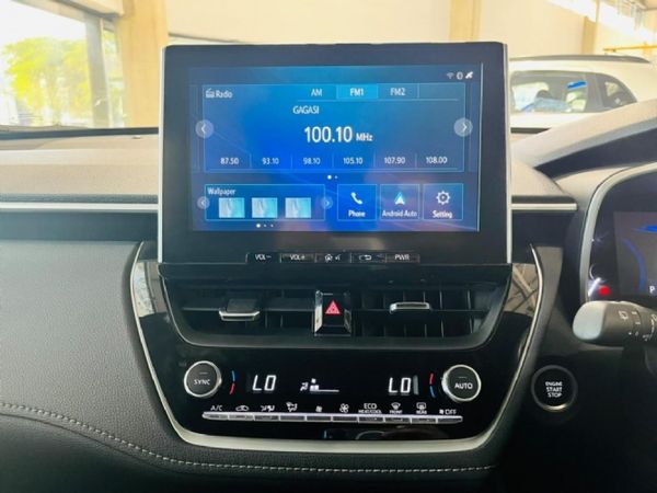 2025-Toyota-Corolla-Cross-18-XS image:21