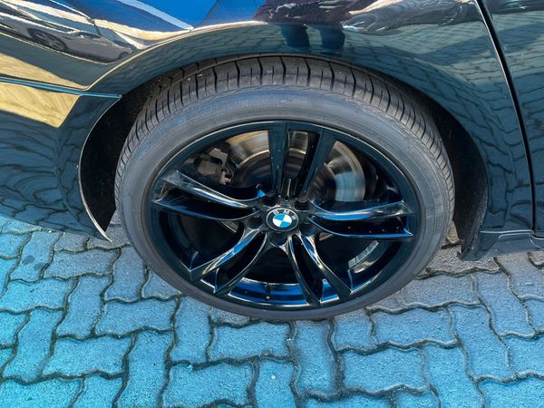 2015-BMW-7-Series-750Li-M-Sport image:6