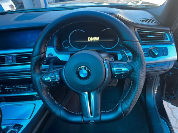 2015-BMW-7-Series-750Li-M-Sport image:8