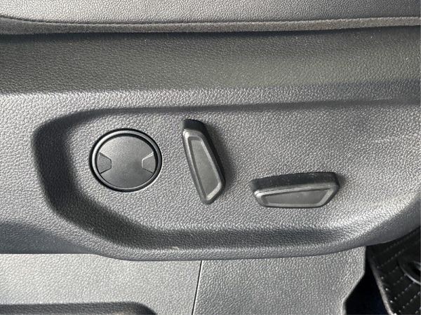 2026-Ford-Everest-20D-Bi-Turbo-XLT-4x4-Auto image:17